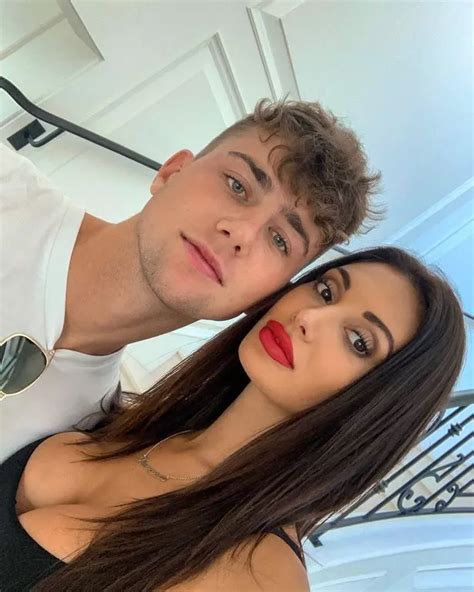 too hot to handle francesca nude|‘Too Hot To Handle’ Pair Harry & Francesca Post Naked Photo